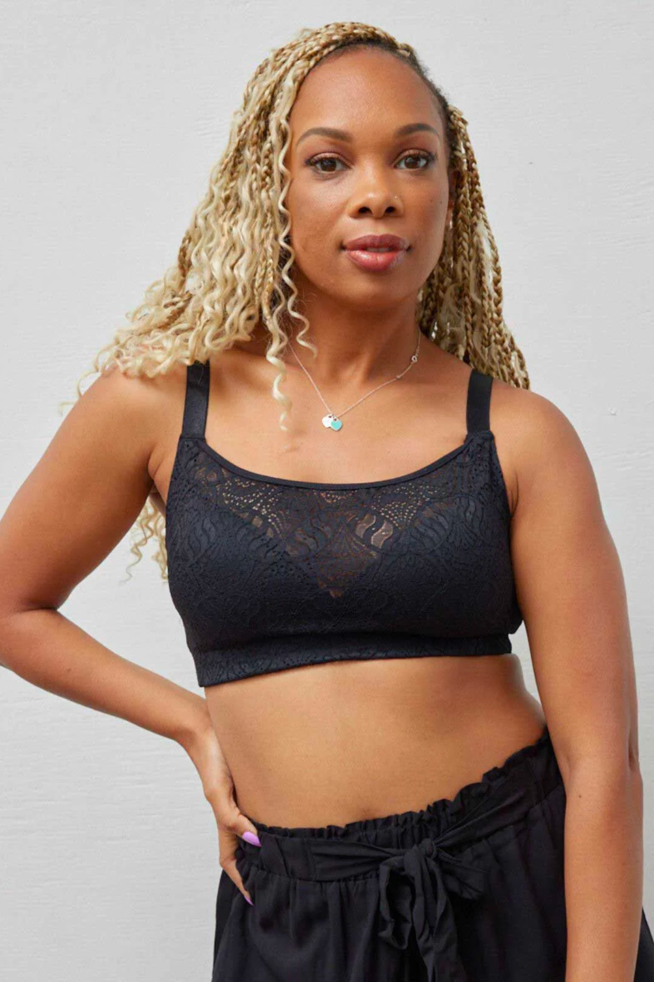 AnaOno Carrie Pocketed Lace Molded Cup Bra – Sassy.is