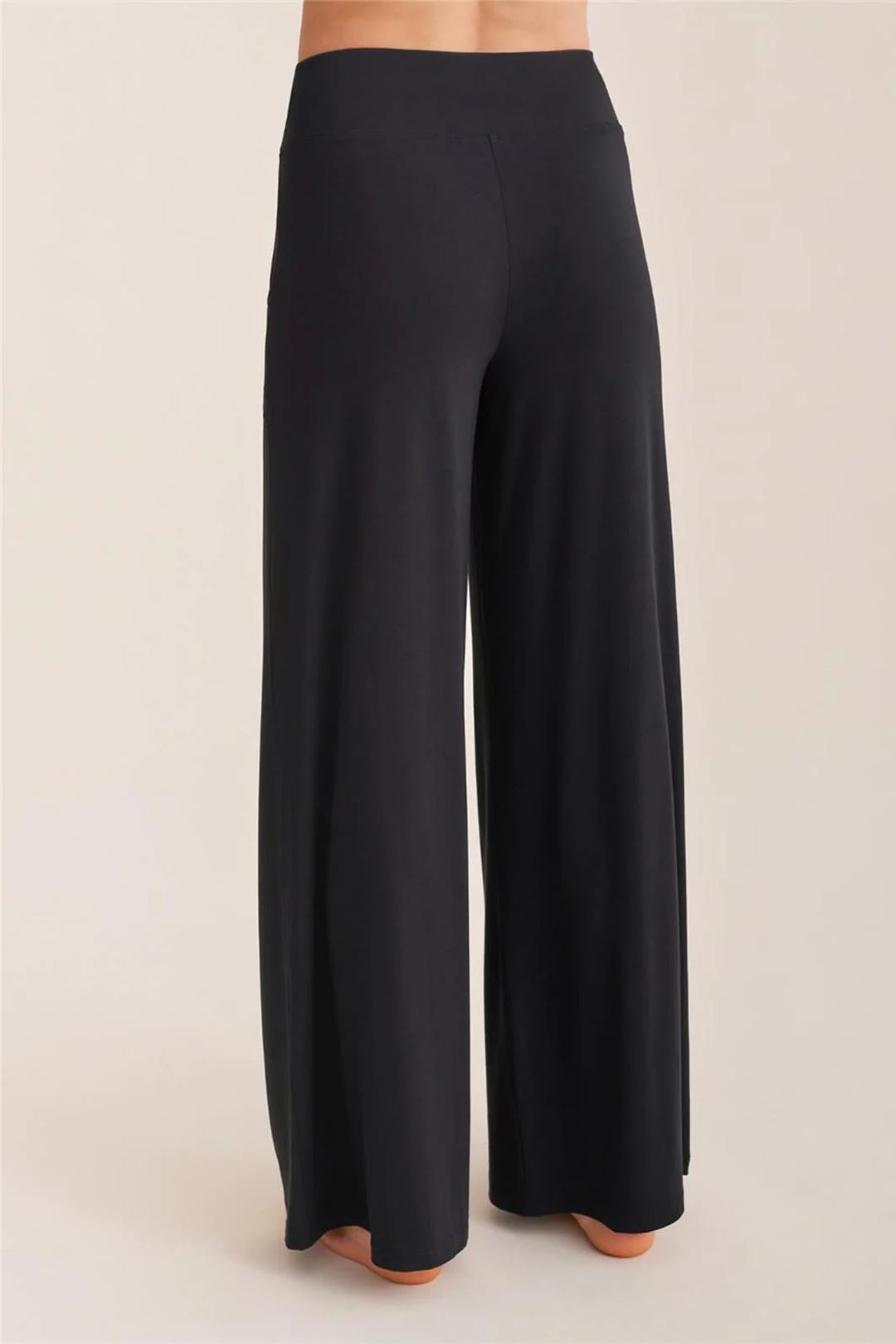Fleurt Flared leg pant with pockets