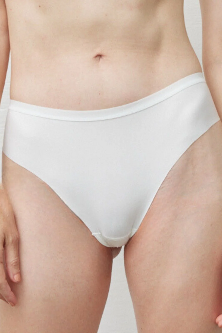 AnaOno No Show Thong