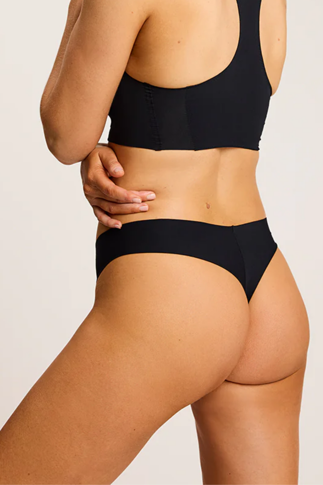 Commando - Butter Mid-Rise Thong