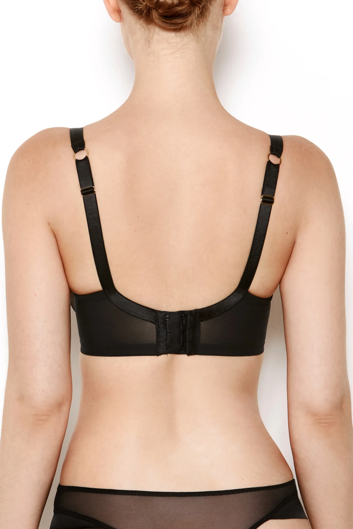 Katherine Hamilton - Nina brjóstahaldari