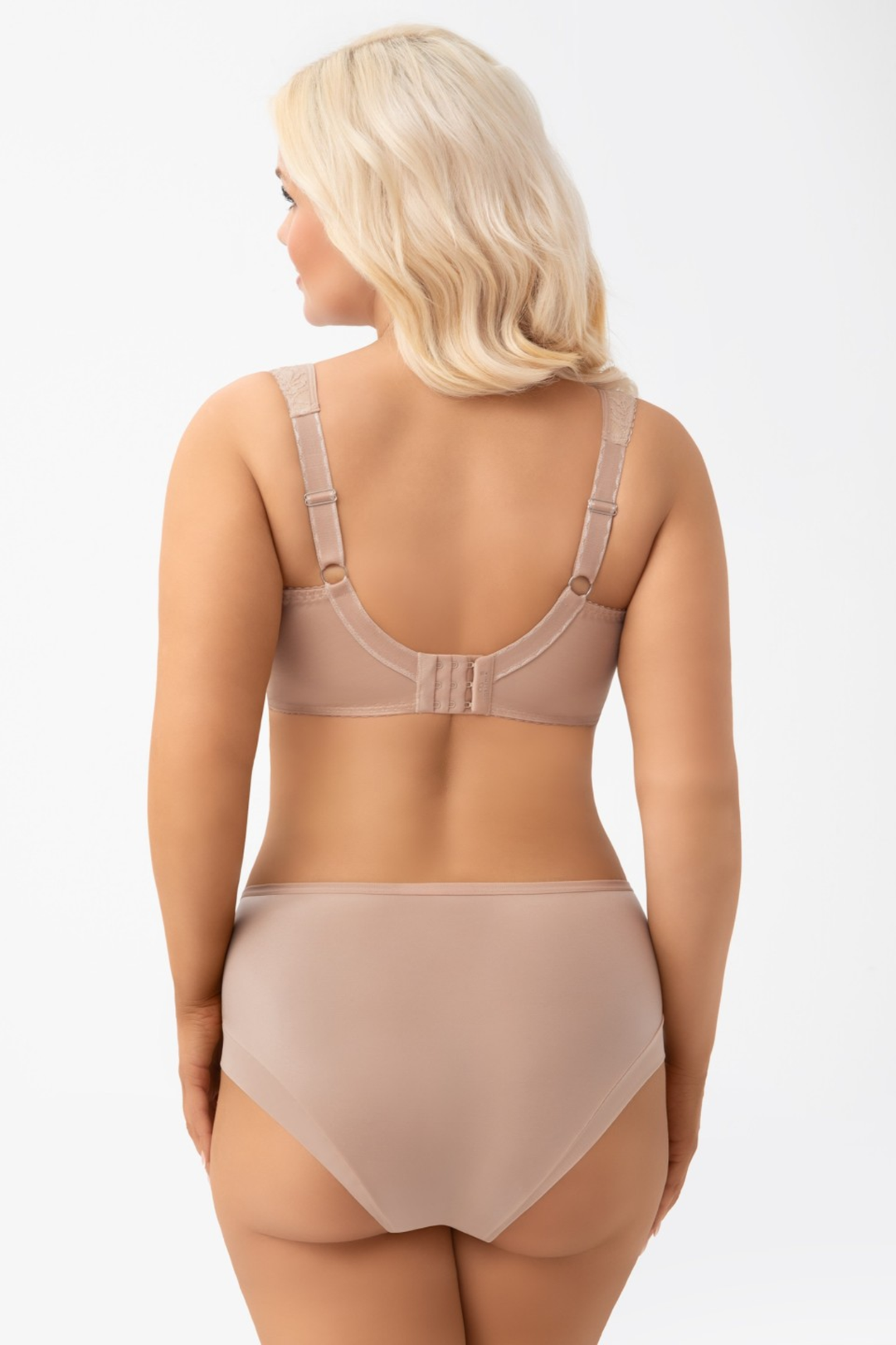 Gorsenia - Luisse soft almond